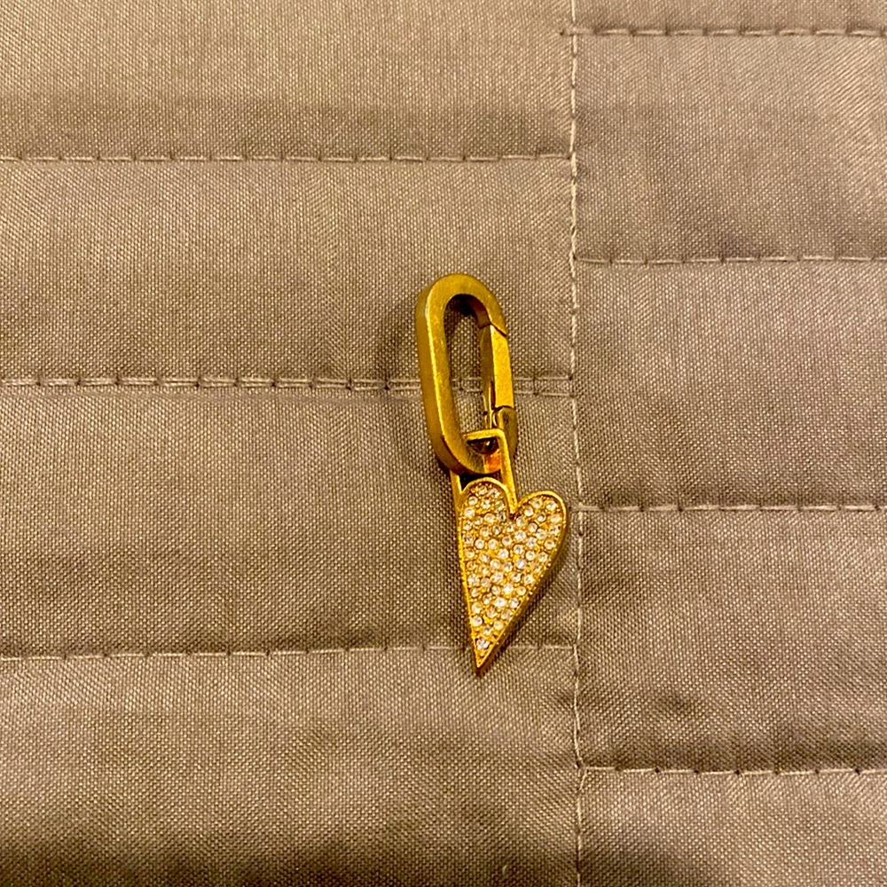 Heart Henri bendel charm